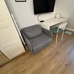 Nowoczesna Kawalerka W Zabytkowej Kamienicy W Centrum Miasta * Posen