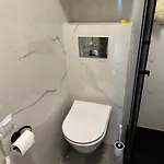 Nowoczesna Kawalerka W Zabytkowej Kamienicy W Centrum Miasta Apartment *