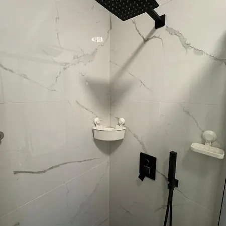 Apartmán Nowoczesna Kawalerka W Zabytkowej Kamienicy W Centrum Miasta