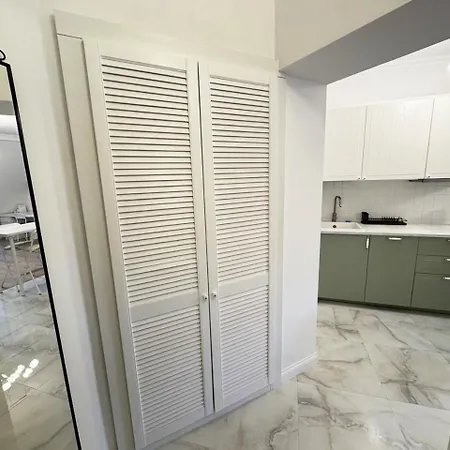 Nowoczesna Kawalerka W Zabytkowej Kamienicy W Centrum Miasta * Poznaň