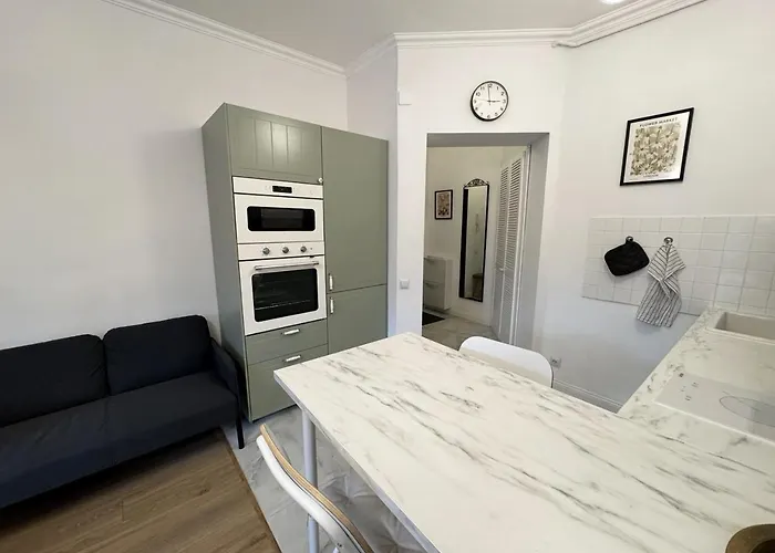 아파트 Nowoczesna Kawalerka W Zabytkowej Kamienicy W Centrum Miasta